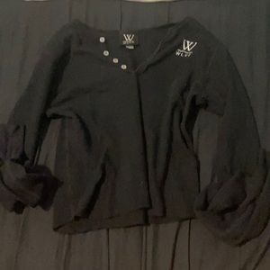 WLKN, size XS, black.